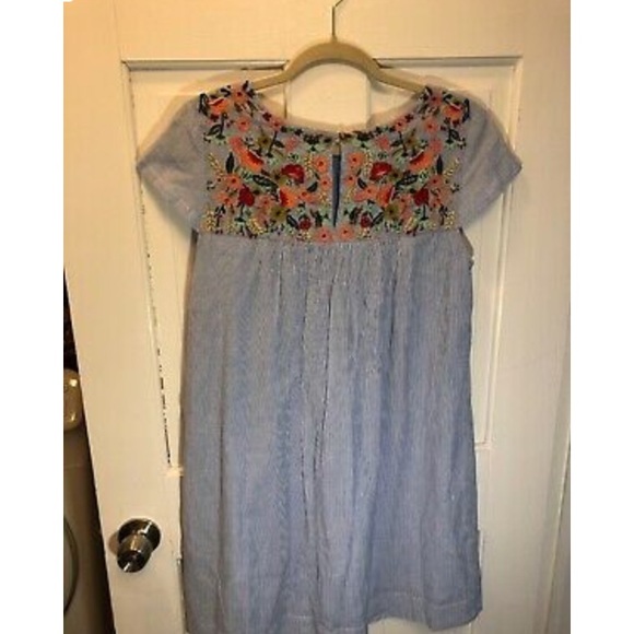 Anthropologie Maeve Chrissy Embroidered Swing 6 HTF - Picture 7 of 7